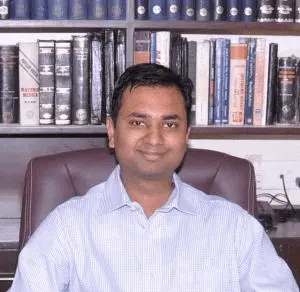Dr Sachin Gupta (Male)